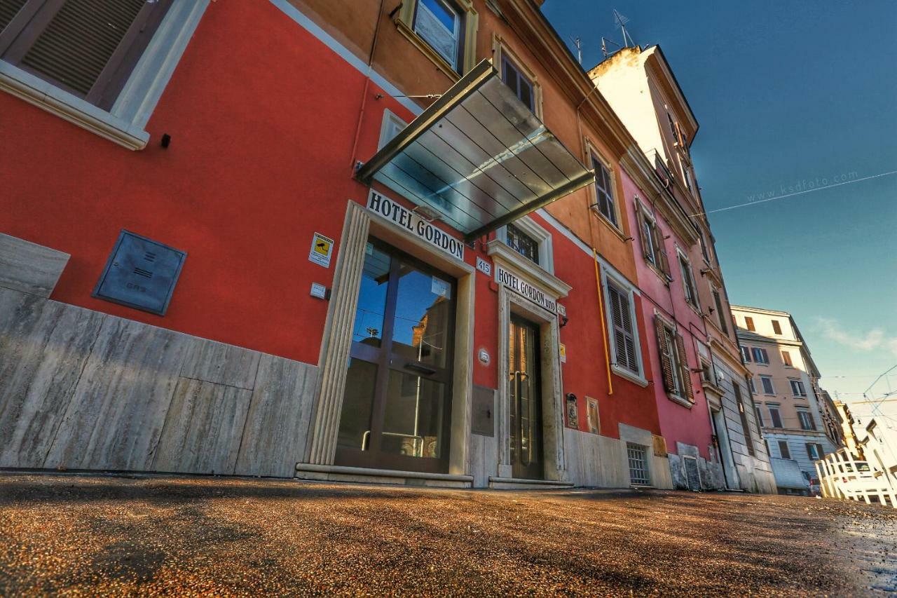 Gordon'S Apartment Roma Exterior foto